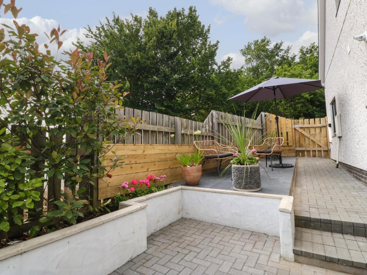Ty Glan Y Mor - Pwllheli Villa ภายนอก รูปภาพ